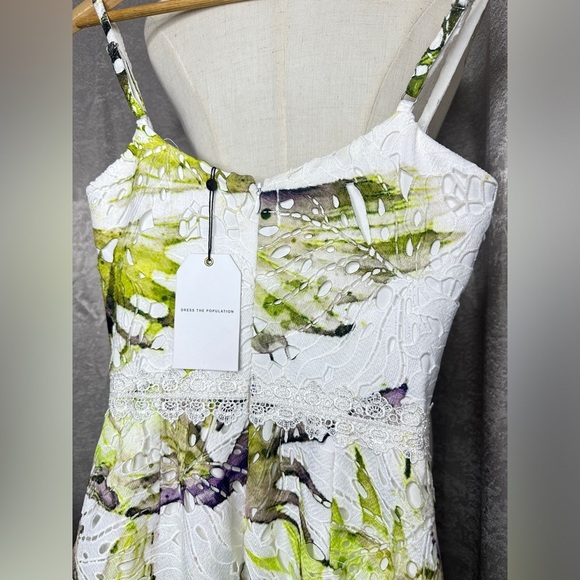 Dress the Population Green Floral Midi Dress - Picture 8 of 12